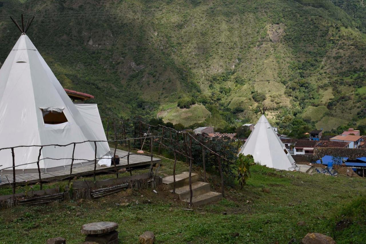 Hostal Las Valkirias Matanza Екстер'єр фото